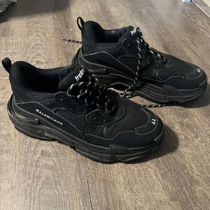 Balenciaga Men's Black Triple S Sneakers